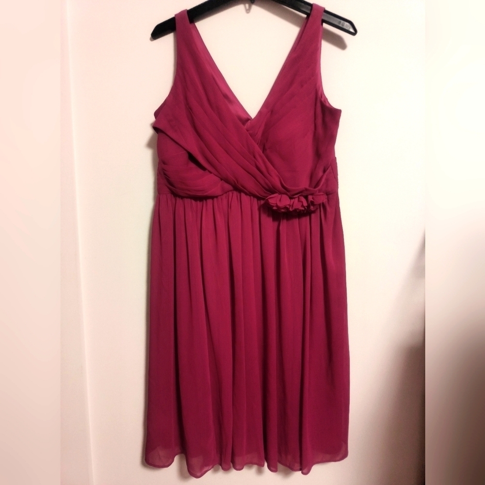 New Elegant Formal Dress / Size 14 / Price Dropped!